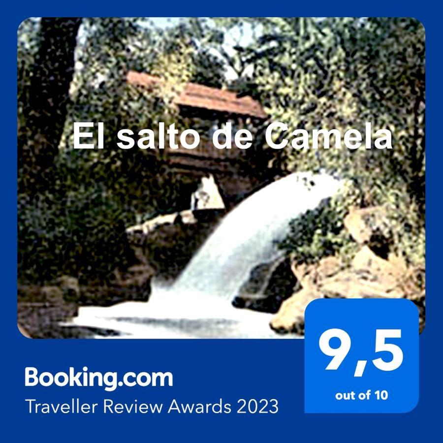 El Salto De Camela Hostal Uruapan  Kültér fotó