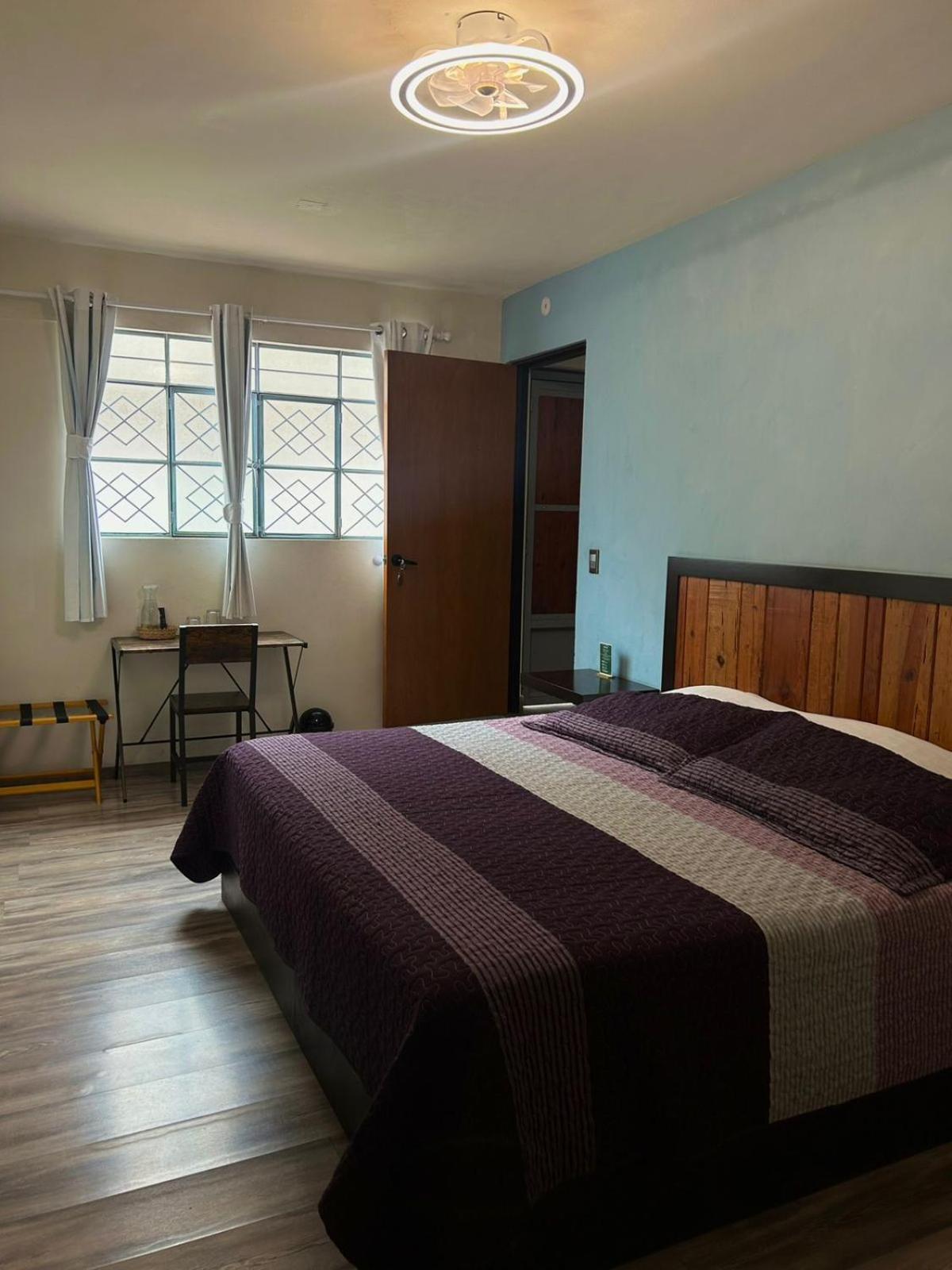 El Salto De Camela Hostal Uruapan  Kültér fotó